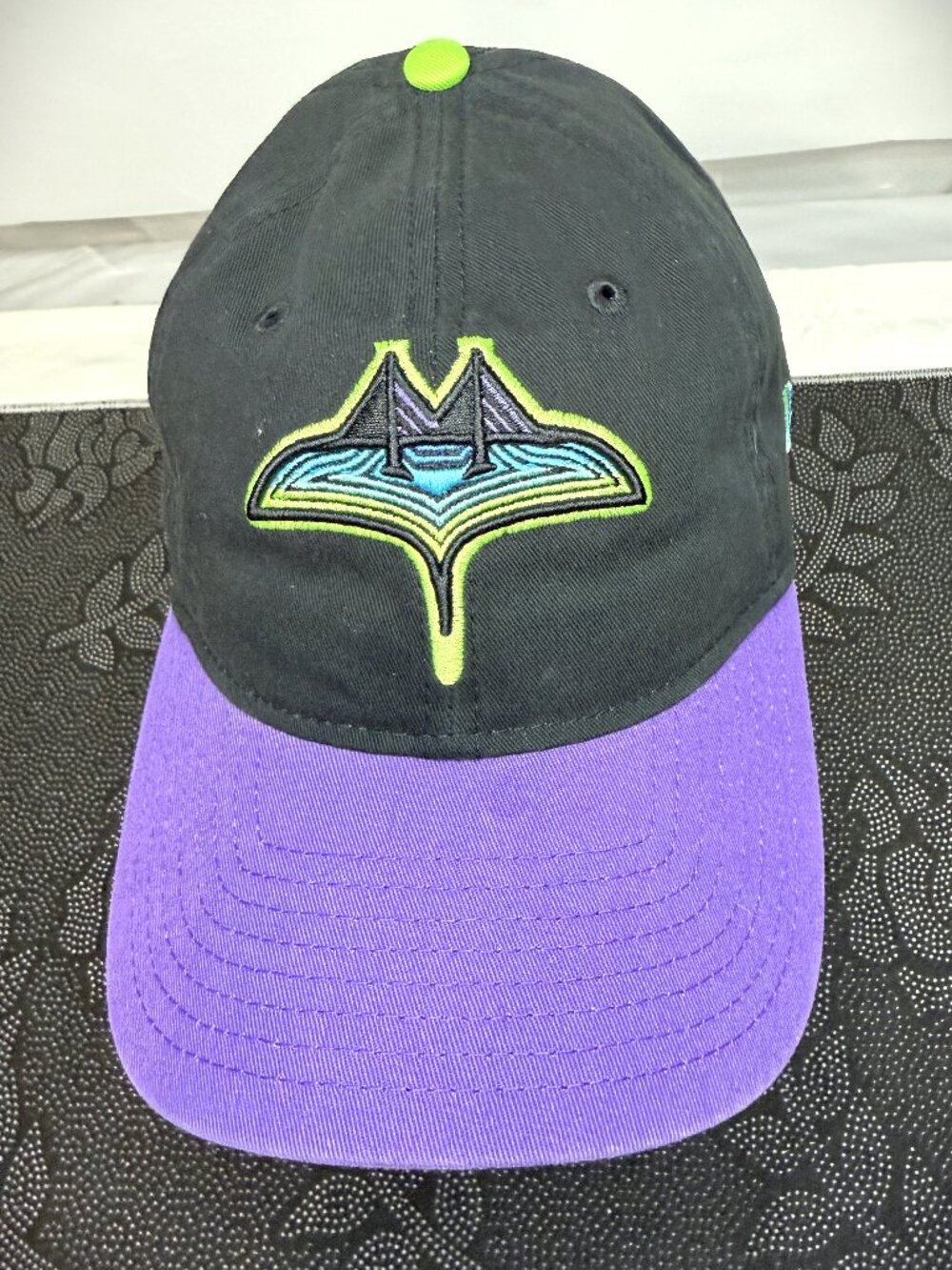 New Era 9TWENTY Black/Purple Tampa Bay Rays Adjustable Hat/Cap